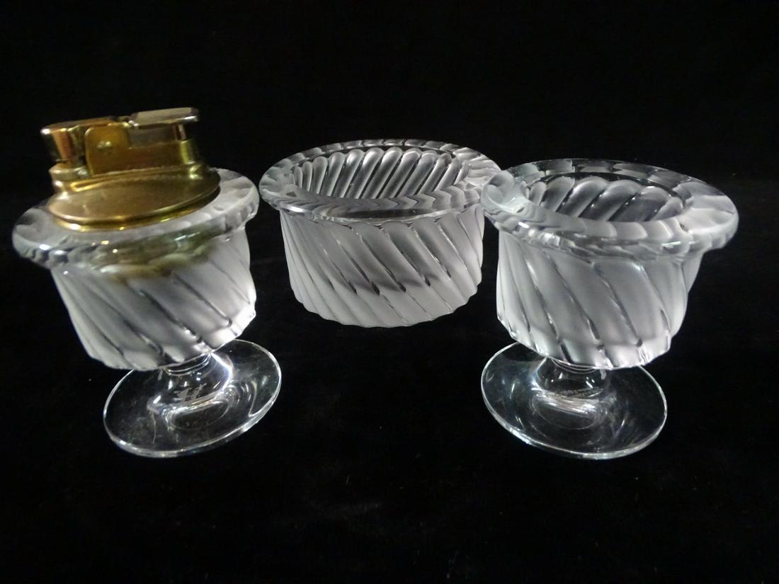 LALIQUE SMOKER'S SET, LARGEST ITEM 2.5"H X 4.25"DIA. (1 of 9)
