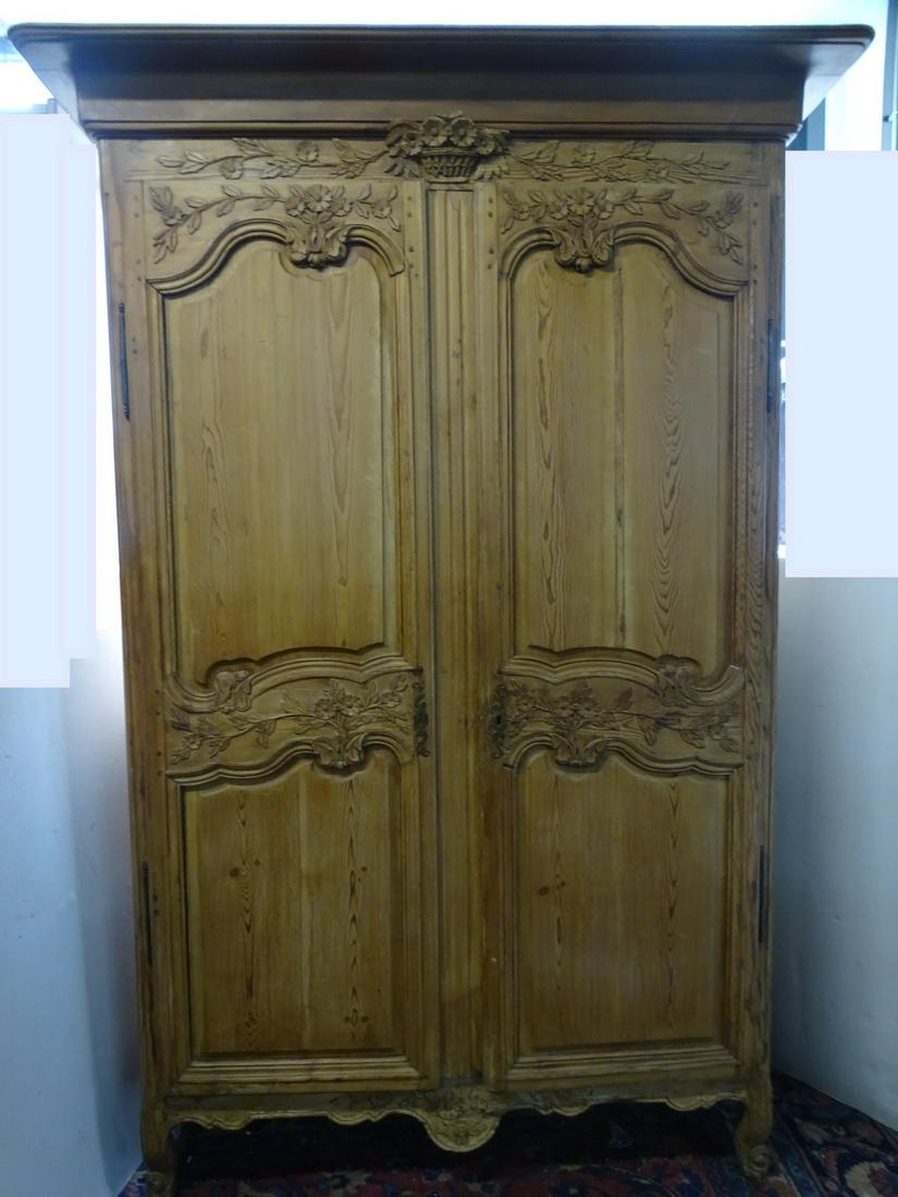 ANTIQUE FRENCH ARMOIRE CONVERTED TO BAR 82 X 55 X 24 (1 of 16)