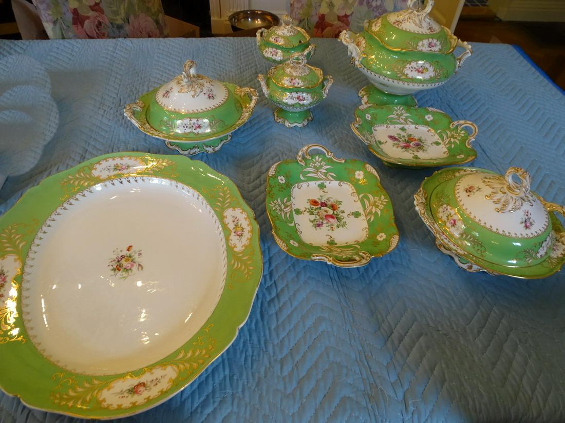 28 PIECE ANTIQUE PORCELAIN SERVING PIECES, GREEN AND WHITE, INC.. 10 BOWLS AND 10 PLATES (1 of 8)