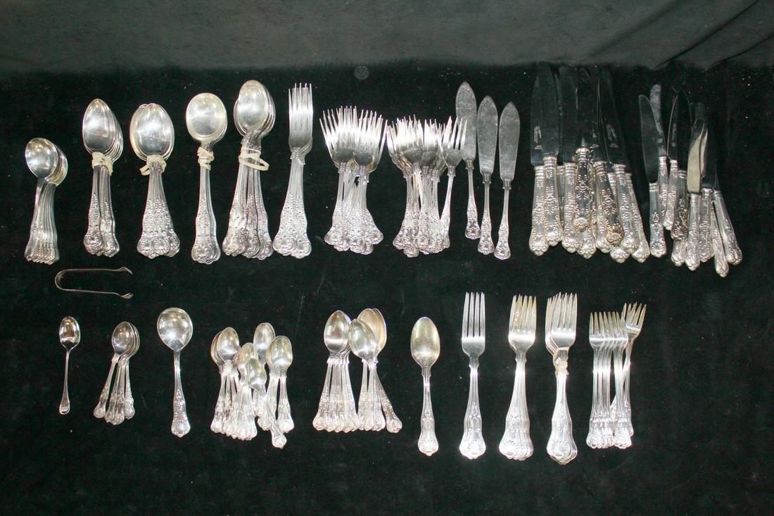 LARGE SET INTERNATIONAL SILVERPLATE FLATWARE INCL SHEFFIELD (1 of 10)
