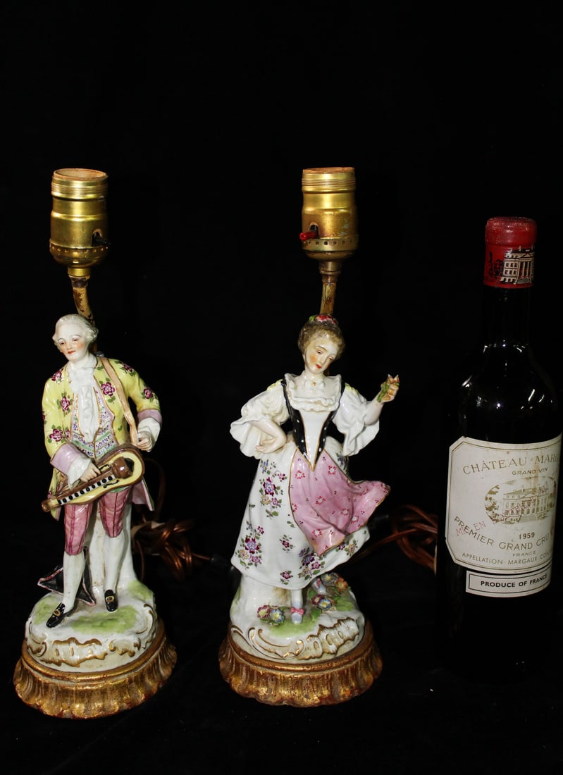 PAIR OF MEISSEN FIGURAL LAMPS 13 1/2" TALL (MISSING THUMB ON MALE, FLOWERS, CRACK ON FEMALE): PAIR OF MEISSEN FIGURAL LAMPS 13 1/2" TALL (MISSING THUMB ON MALE, FLOWERS, CRACK ON FEMALE)