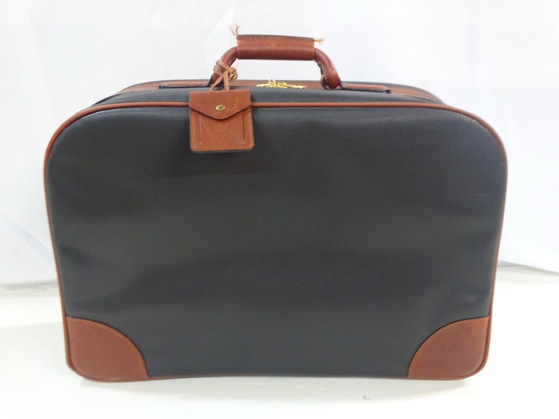VINTAGE BOTTEGA VENETA SUITCASE, PRISTINE W/LOCK & KEY 22" X 14 1/2" X 7" (Q-102) (1 of 13)