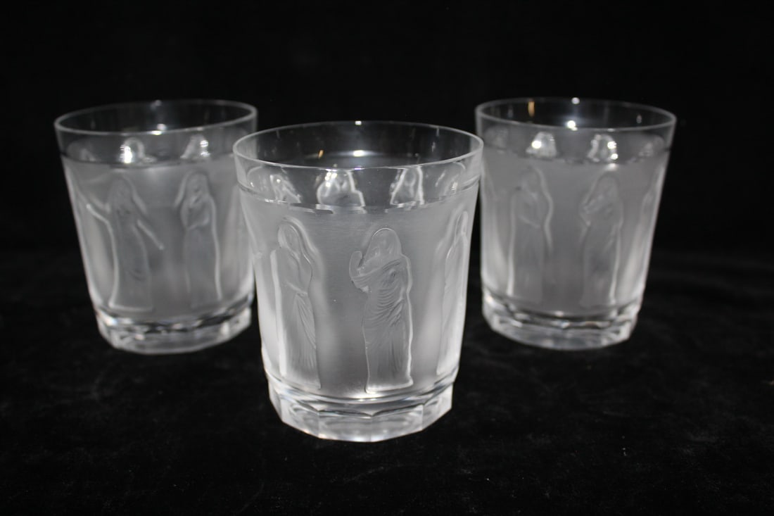 SET OF 3 LALIQUE FEMMES ANTIQUE FLAT TUMBLERS 4" HIGH: SET OF 3 LALIQUE FEMMES ANTIQUE FLAT TUMBLERS 4" HIGH