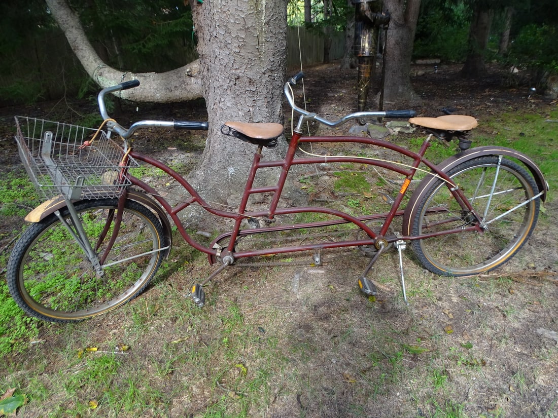 ESTATE OF SEYMOUR STEIN:PREMIER TANDEM VINTAGE BICYCLE 37 1/2" X 98" X 27 (1 of 17)