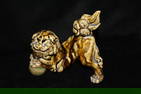 ANTIQUE GLAZED POTTERY JAPANESE MALE FOO DOG 7 X 8 X 5.5