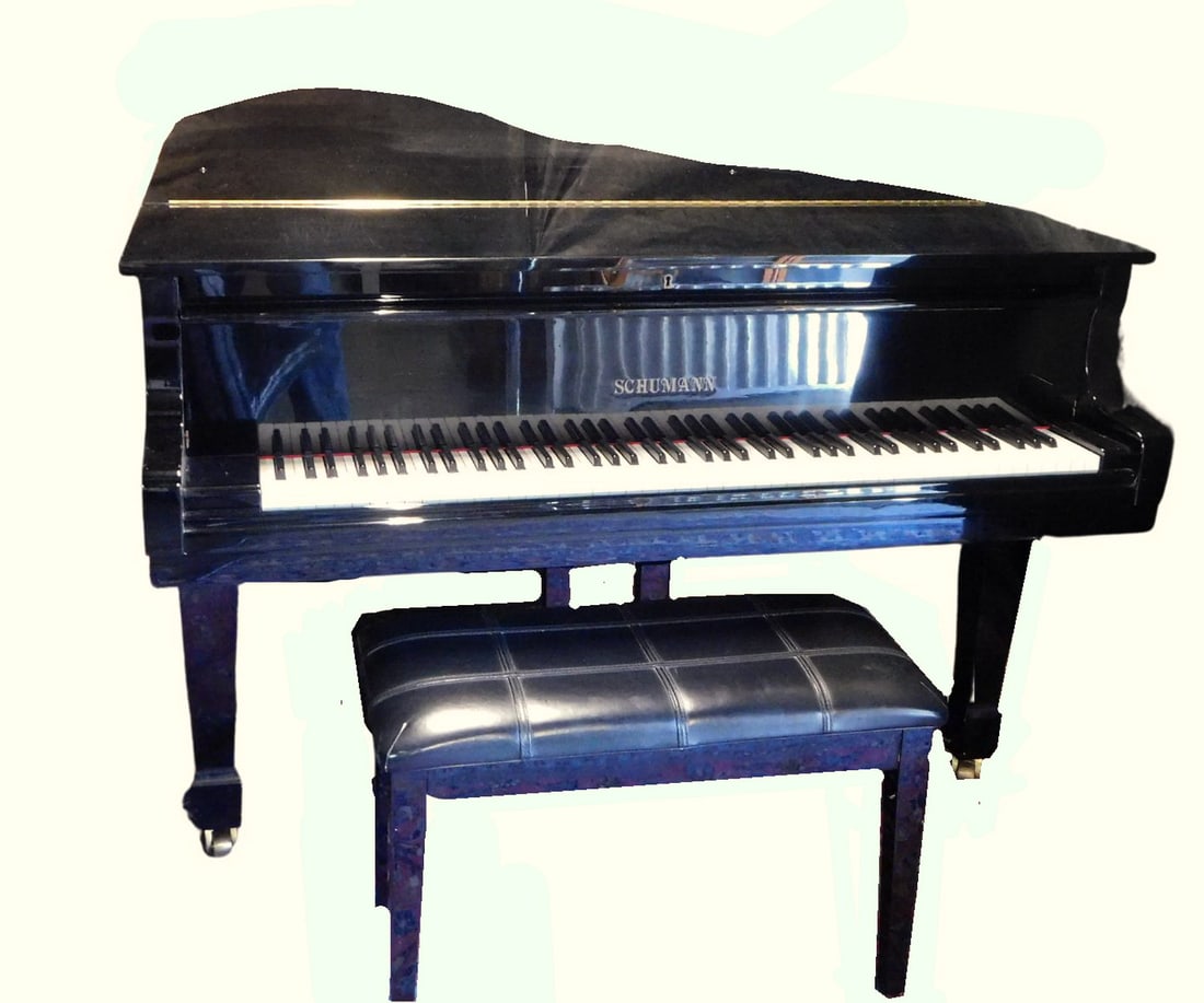 SCHUMAN MODEL IJBG0143 BLACK LACQUER BABY GRAND PIANO 40 3/4 X 60 X 69 3/4: SCHUMAN MODEL IJBG0143 BLACK LACQUER BABY GRAND PIANO 40 3/4 X 60 X 69 3/4