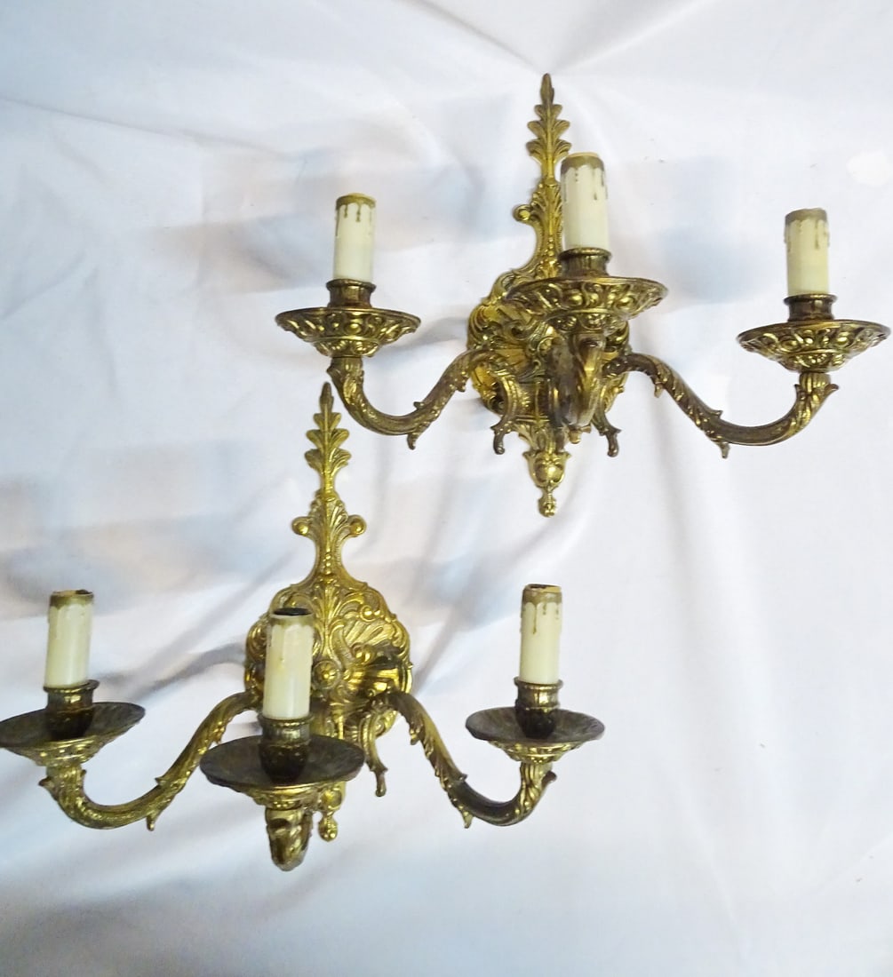 PAIR OF BRONZE 3 LITE SCONCES 12"H (1 of 9)