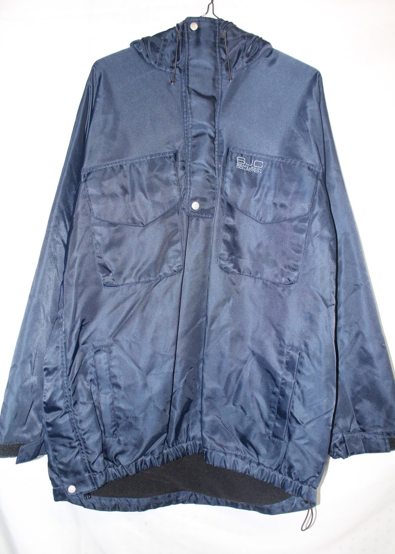 ESTATE OF FASHION EDITOR: SEAN JOHN COLLECTION LIGHTWEIGHT PARKA IN NAVY, 3XL: ESTATE OF FASHION EDITOR: SEAN JOHN COLLECTION LIGHTWEIGHT PARKA IN NAVY, 3XL