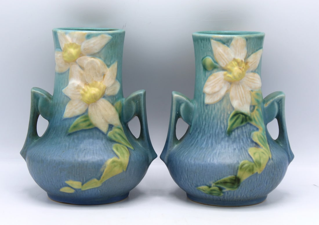 PAIR OF ROSEVILLE "CLEMATIS" 2 HANDELED VASES 8'H (H 233) (1 of 4)