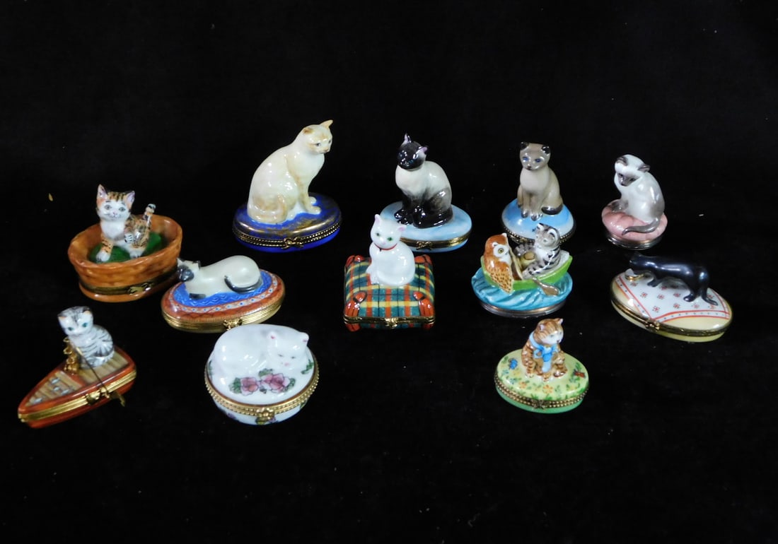 TRAY LOT OF LIMOGES CAT BOXES INC.. SIAMESE, 4 X 3 X 2 LARGEST (1 of 9)