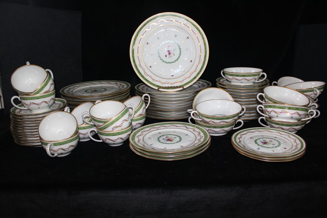 LIMOGES HAVILAND VIEUX PARIS, SEE PHOTOS FOR BREAKDOWN 77 pcs (1 of 9)