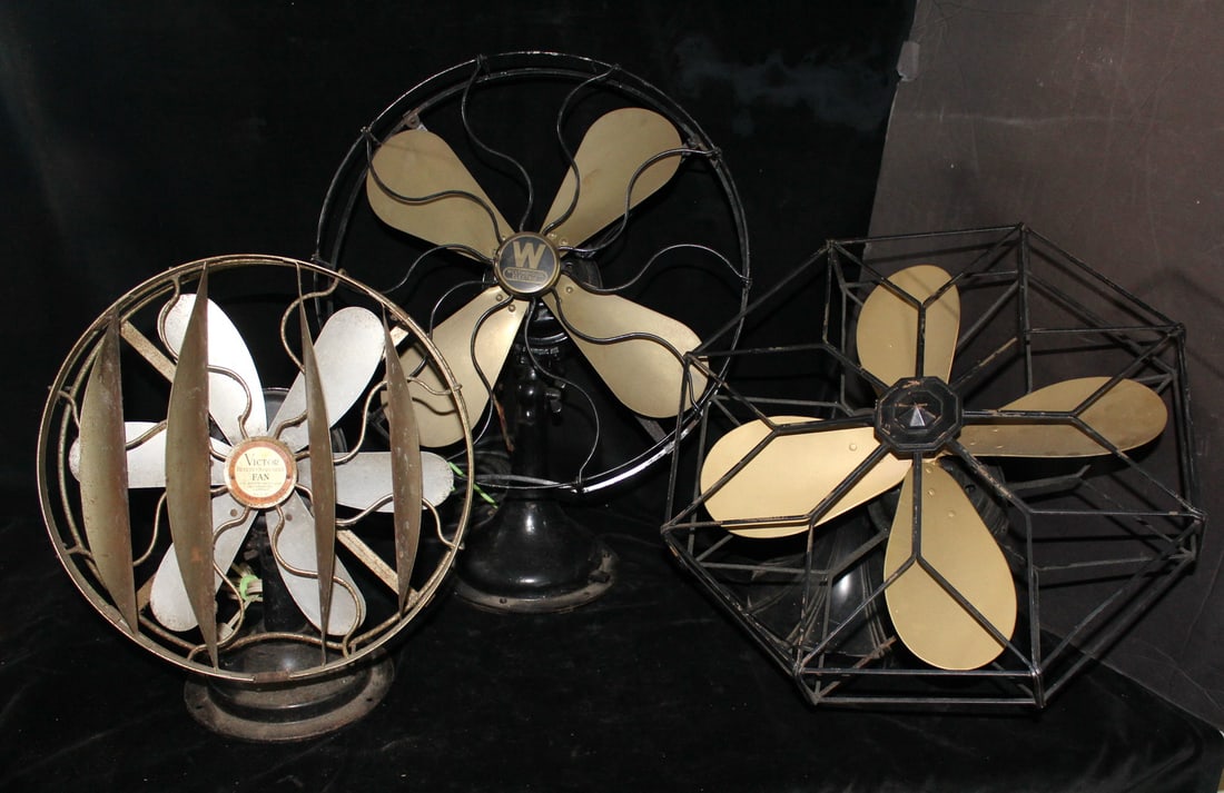 ESTATE OF SEYMOUR STEIN: 3 VINTAGE FANS, LARGEST 23" TALL 16 1/2" DIA. (1 of 13)