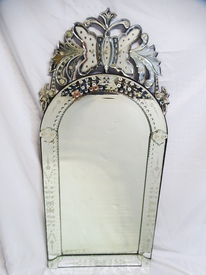 VENETIAN STYLE ARCH TOP MIRROR 51 X 23.5 1 panel cracked (1 of 12)