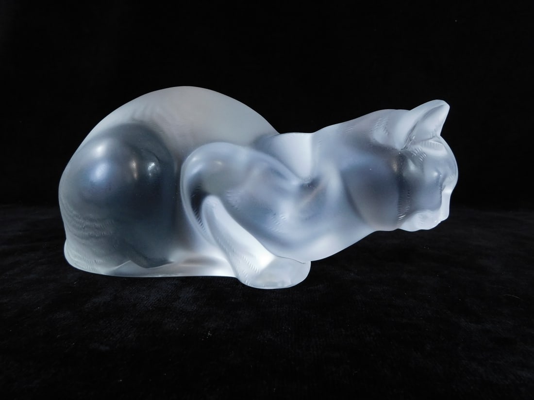 LIVING ESTATE OF JOSEPH RODANO: LALIQUE CRYSTAL CAT, 5 X 10 (1 of 14)