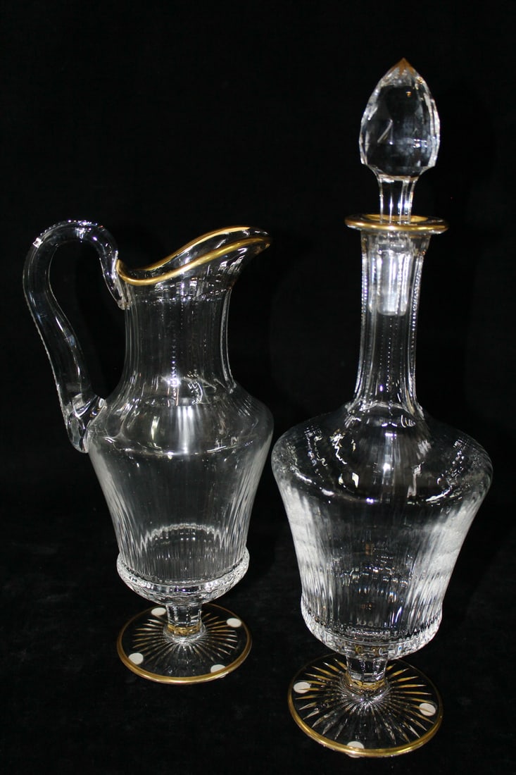 LIVING ESTATE OF JOSEPH RODANO: APOLLO GOLD SAINT LOUIS CRYSTAL JUG AND DECANTER, 12" TALLEST (1 of 18)