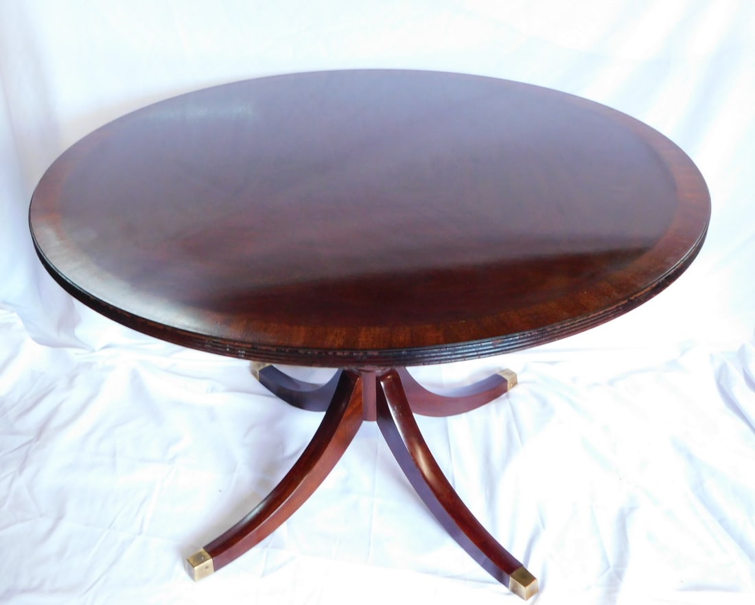 HENKEL HARRIS MAHOGANY PEDESTAL CENTER TABLE 30" HIGH X 48" DIA. (1 of 9)
