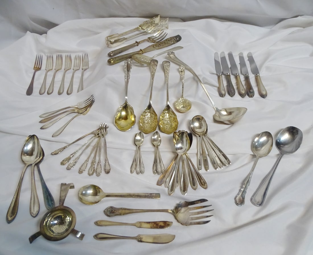 BOX LOT OF SILVER PLATE SERVING PIECES. INCLUDING IMPRESSIVE LADLE, 11.25'L (1 of 17)