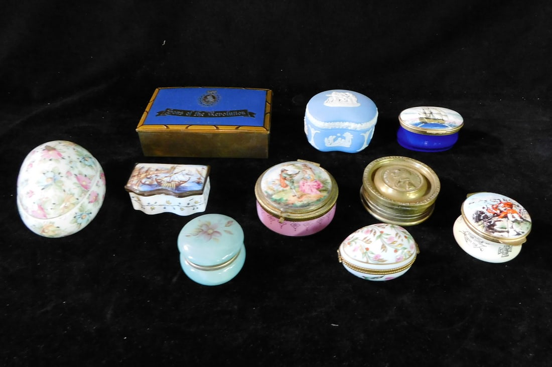 TRAY LOT OF BOXES INC. WEDGEWOOD, 10 PIECES (1 of 20)