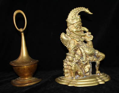 TWO ANTIQUE BRASS DOOR STOPS - ONE OF "PUNCH" OF "PUNCH & JUDY" AND THE OTHER IN A NEO: TWO ANTIQUE BRASS DOOR STOPS - ONE OF "PUNCH" OF "PUNCH & JUDY" AND THE OTHER IN A NEO CLASSICAL DESIGN - 11.25" H