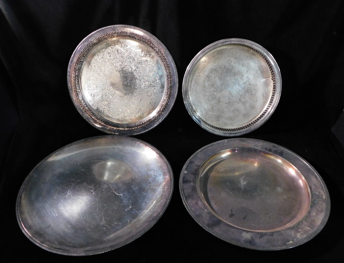 GROUP OF FOUR ROUND SILVER TONE METAL / SILVER PLATE TRAYS - INCL. A VINTAGE SILVER PLATE TRAY (1 of 8)