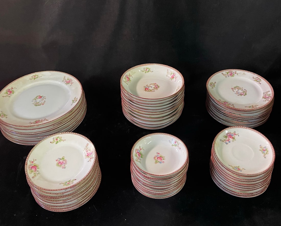 BOX OF NIPPON CHINA, PINK/ BLUE FLOWERS AND WHITE GROUND - 57 PCS.: BOX OF NIPPON CHINA, PINK/ BLUE FLOWERS AND WHITE GROUND - 57 PCS.