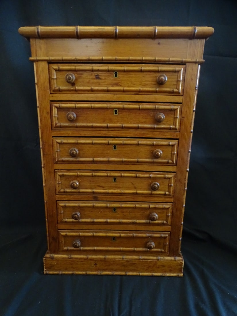 BAMBOO MOTIF SIX DRAWER SMALL CHEST 24.75 X 16 X 8.5: BAMBOO MOTIF SIX DRAWER SMALL CHEST 24.75 X 16 X 8.5