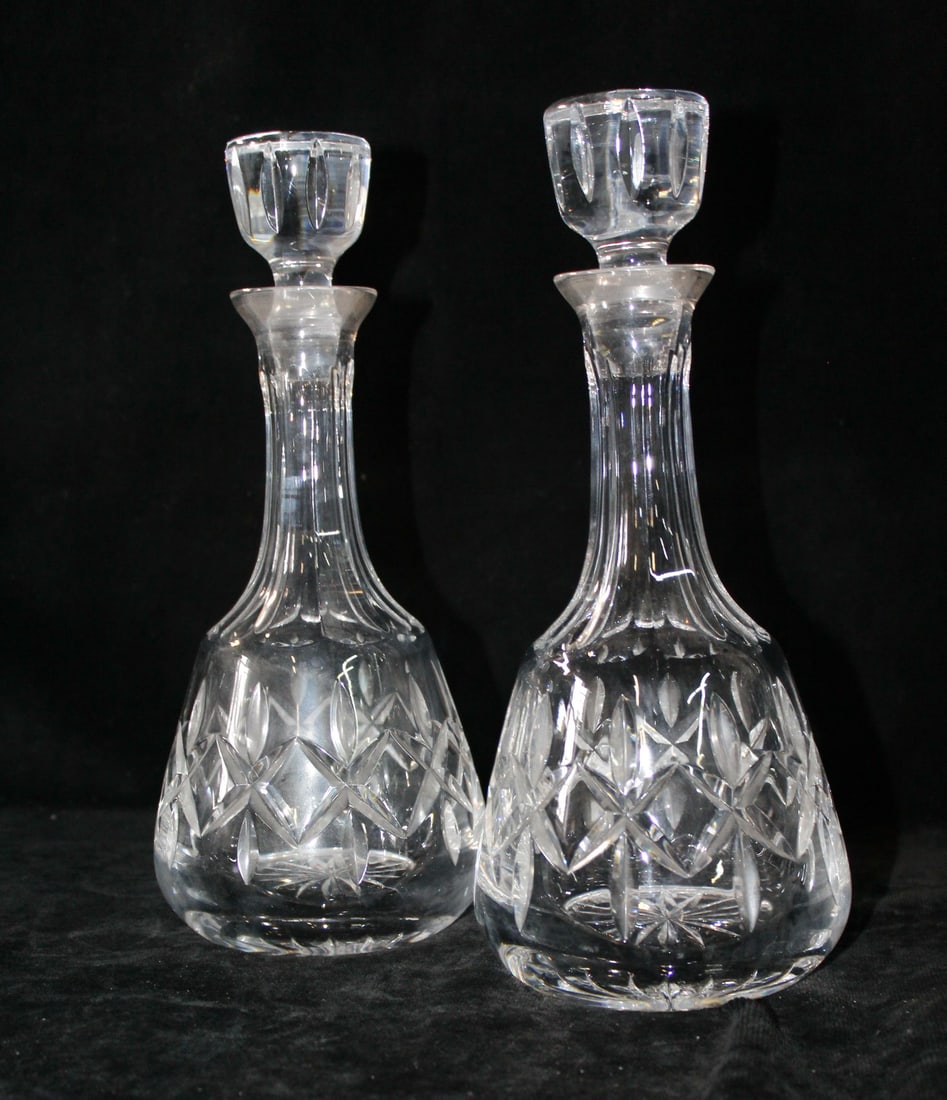PAIR OF ATLANTIS CRYSTAL DECANTERS W/STOPPERS 11 1/2" HIGH (1 of 5)