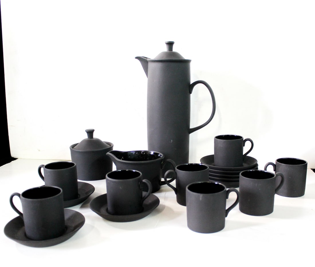 WEDGWOOD BLACK BASALT DEMITASSE SET 20 PIECES 11" HIGH (1 of 6)