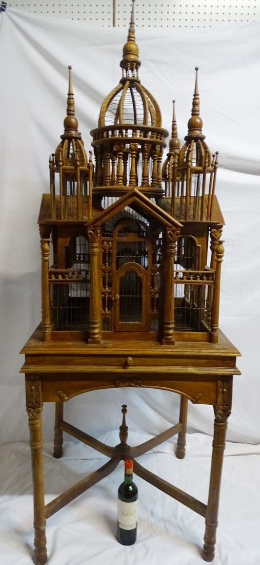 TEMPLE FORM BIRD CAGE 72 x 26.5 x 26.5 (1 of 20)