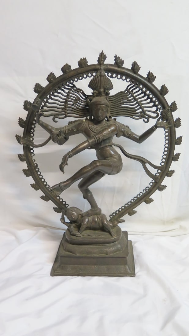 BRONZE THAI NATARAJA SCULPTURE 35 X 26 DIA.: BRONZE THAI NATARAJA SCULPTURE 35 X 26 DIA.