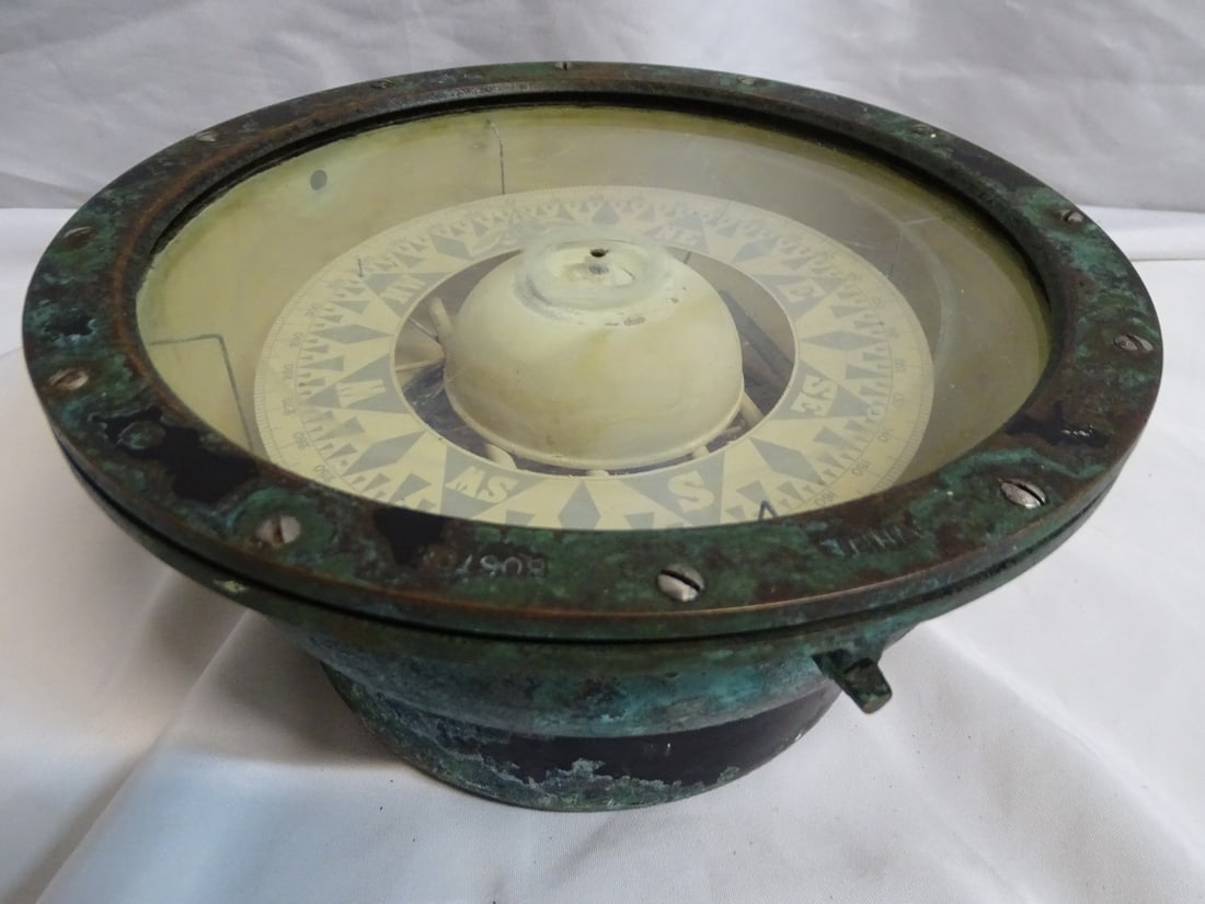 VINTAGE SHIPS COMPASS KELVIN WHITE, BOSTON 5.5 X 11 DIA. (1 of 12)