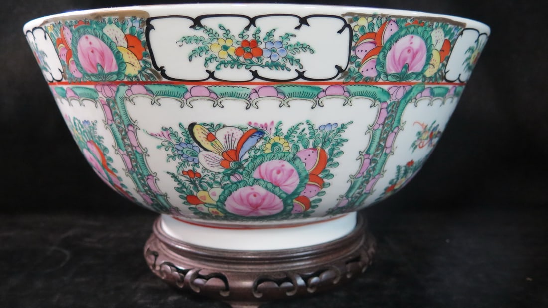 ESTATE OF DENNIS P. RODANO: ROSE MEDALLION BOWL 6 1/4" X 14 1/4" (1 of 12)