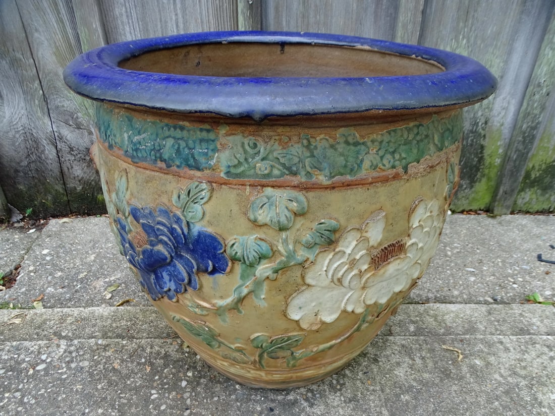 CHINESE STONEWARE GLAZED PLANTER 17 X 18 (1 of 11)