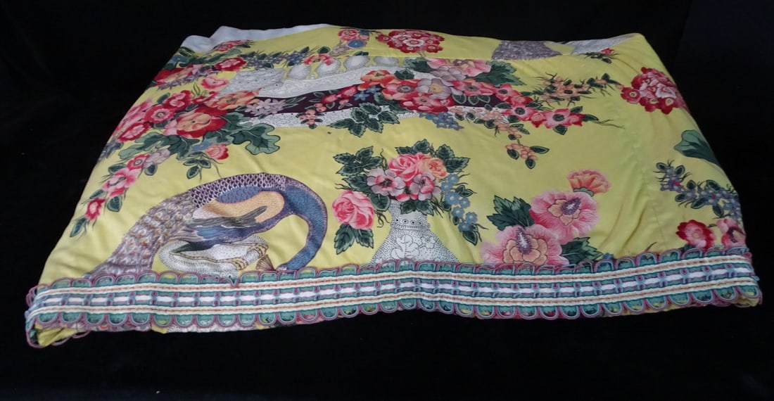 1 HEAVY FLORAL BED SKIRT W/BROCADE TRIM, MATTRESS COVERAGE PORTION IS IS 68" X 78": 1 HEAVY FLORAL BED SKIRT W/BROCADE TRIM, MATTRESS COVERAGE PORTION IS IS 68" X 78"