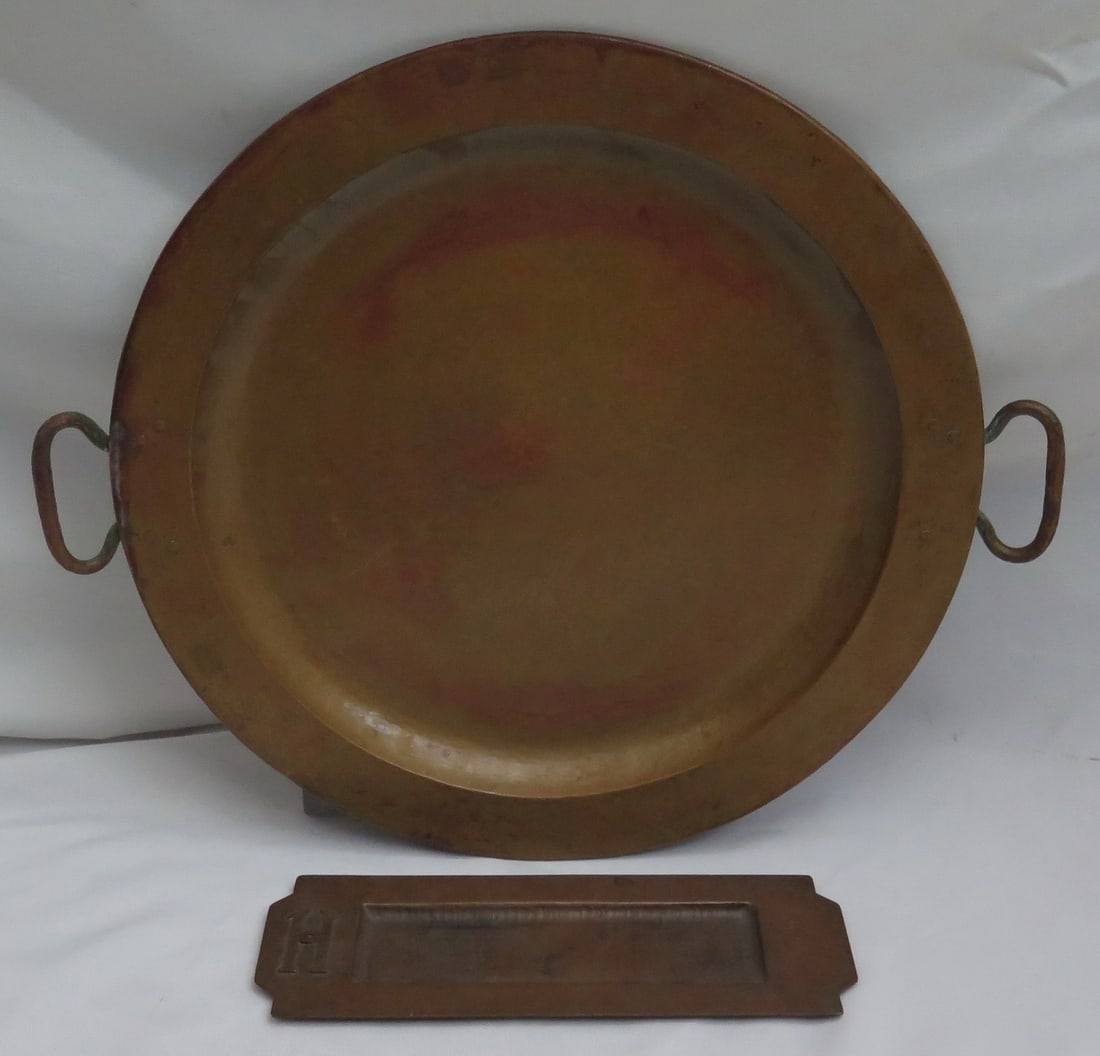 GUSTAV STICKLEY CRAFTSMAN WORKSHOP COPPER PLATTER AND VAN ERP TRAY, 1 X 19 X 16.5: Elevate your dining experience with this exceptional set of handcrafted copper serveware, featuring a large platter and a smaller tray, both crafted by the renowned Gustav Stickley. This stunning set