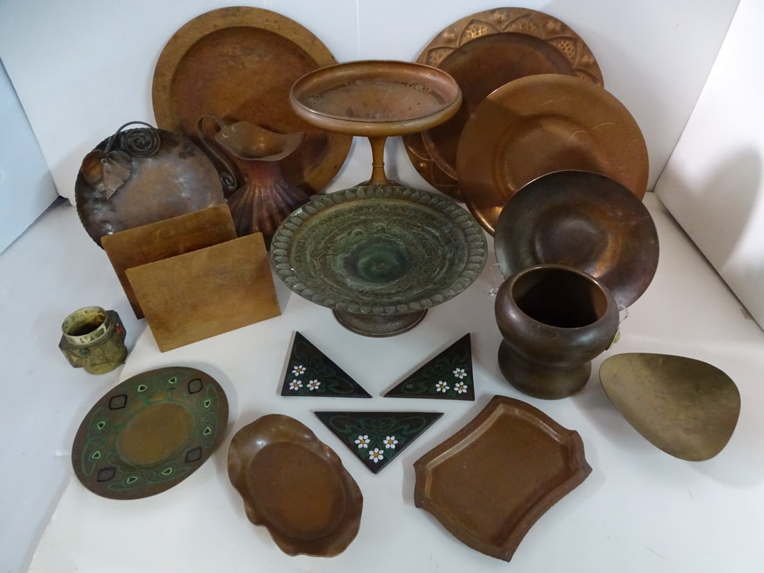 MIXED LOT OF METAL ART NOUVEAU ITEMS, SOME ENAMELED, INC. COMPOTE AND BLOTTER ENDS, 4 X 10.75 DIA. (1 of 20)