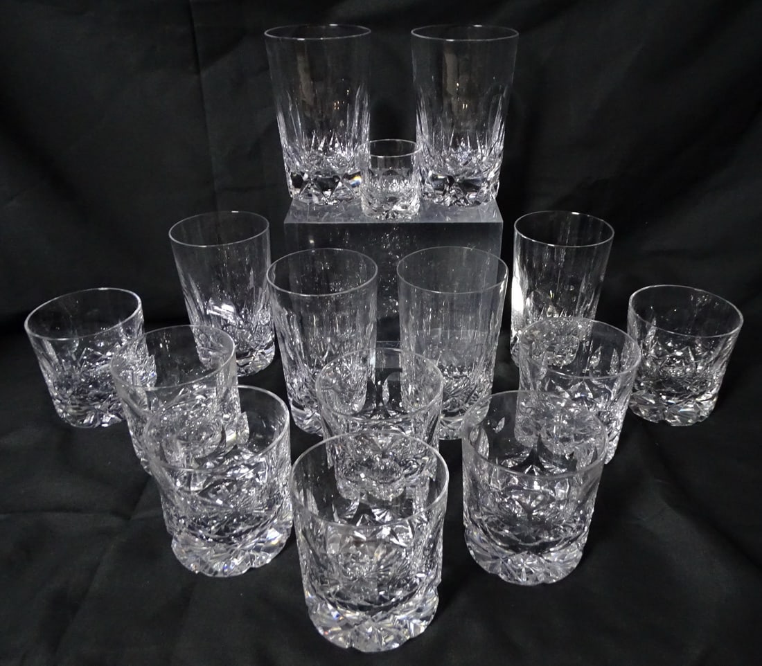 COLLECTION OF TUDOR ENGLISH GLASSWARE, (6) 5.25" H, (8) 3.5" H, (1) 2" H: COLLECTION OF TUDOR ENGLISH GLASSWARE, (6) 5.25" H, (8) 3.5" H, (1) 2" H