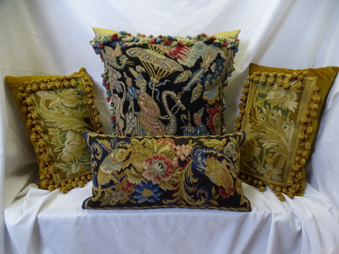 GROUP OF FOUR TAPESTRY PILLOWS (1 of 19)