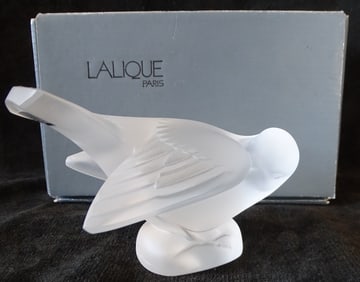 LALIQUE PARIS LABELLED AND SIGNED CRYSTAL BIRD W/ORIGINAL BOX 3 1/4" HIGH