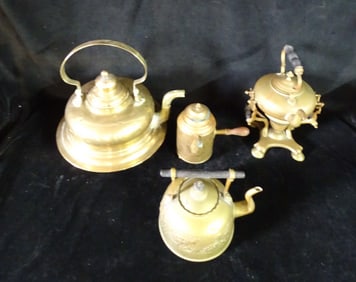 FOUR VINTAGE COPPER TEAPOTS