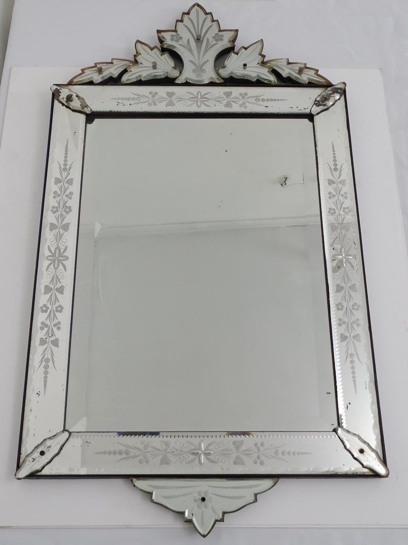 FRENCH VINTAGE VENETIAN STYLE MIRROR. (1 of 11)