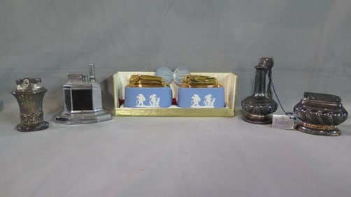 COLLECTION OF CIGARETTE LIGHTERS INCLUDING RARE WEDGEWOOD/RONSON (1957)