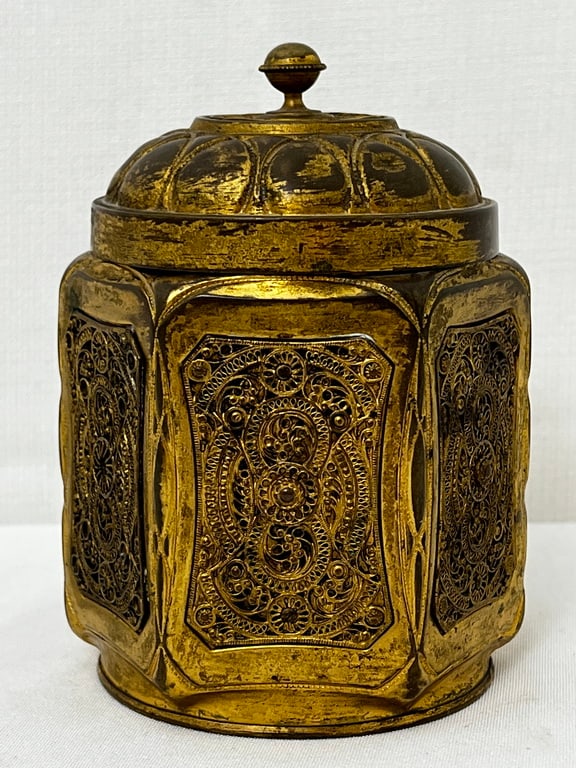 VINTAGE ART NOUVEAU GOLD-PLATED BRASS BOX (1 of 10)