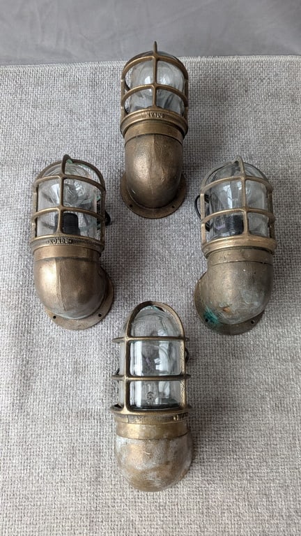 FOUR VINTAGE INDUSTRIAL KONDU BRASS WALL LAMPS (1 of 7)