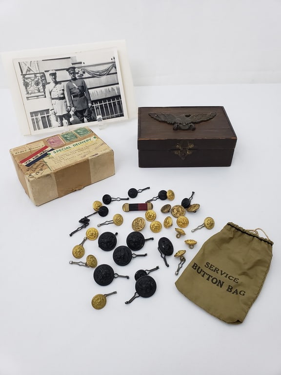 COLLECTION OF COMMANDER ALBERT N CONNETT MILITARY MEMORABILIA AND SERVICE BUTTONS (1 of 13)