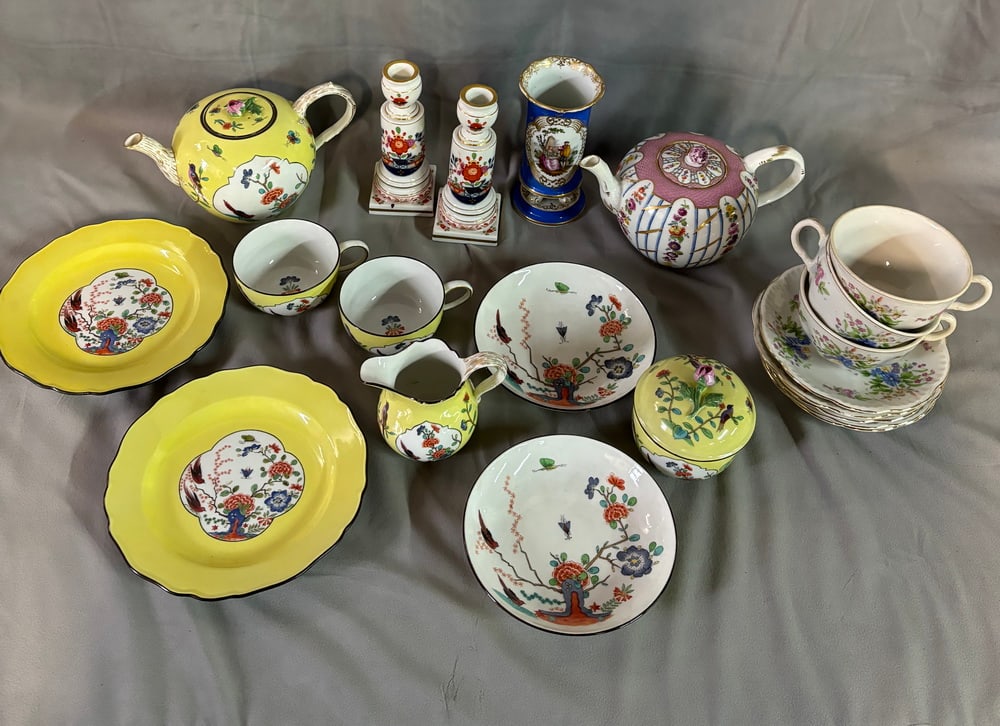 MIXED LOT OF PORCELAIN INCLUDING MEISSEN TEA SET - 17 PIECES TOTAL (1 of 14)