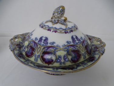 VINTAGE NIGHTINGALE POTTERY TUREEN