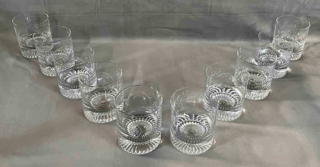 COLLECTION OF TEN VINTAGE 24K CLUB CRYSTAL ROCK GLASSES (1 of 6)