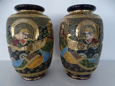 PAIR OF SATSUMA JAPAN VINTAGE PORCELAIN VASES