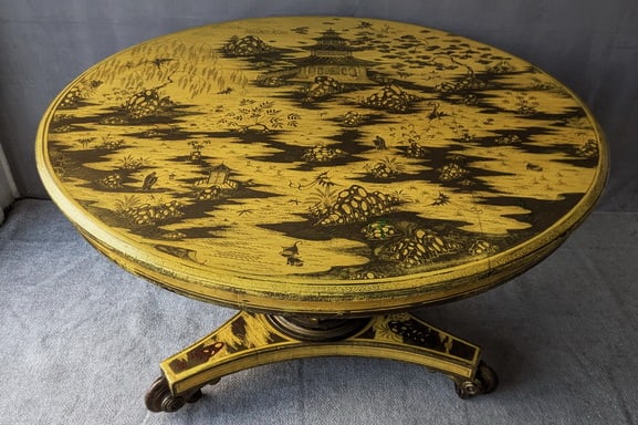 ENGLISH BREAKFAST TABLE WITH CHINOISERIE PAINT DECORATION (1 of 20)